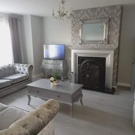 Vakantiehuis 4 Bedroom House Letterkenny
